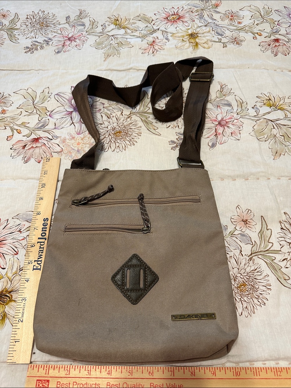 Dakine Taupe Brown Crossbody Messenger Bag with Dark Brown Strap